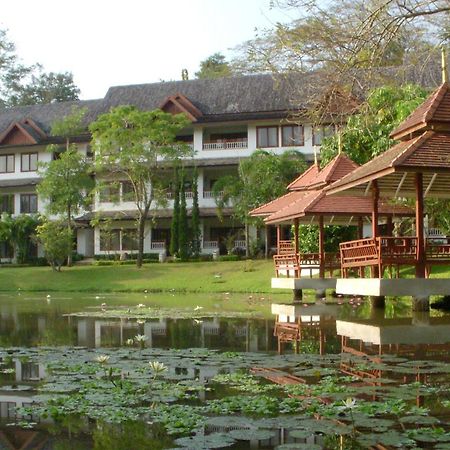 Ban Pong  Suan Bua Hotel & Resort מראה חיצוני תמונה