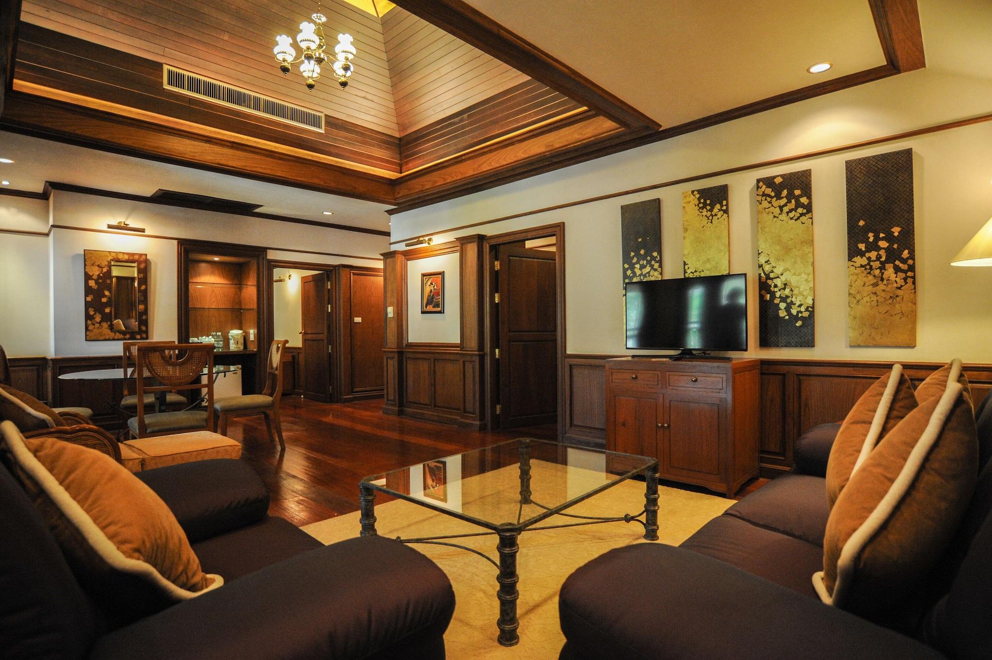 Ban Pong  Suan Bua Hotel & Resort מראה חיצוני תמונה