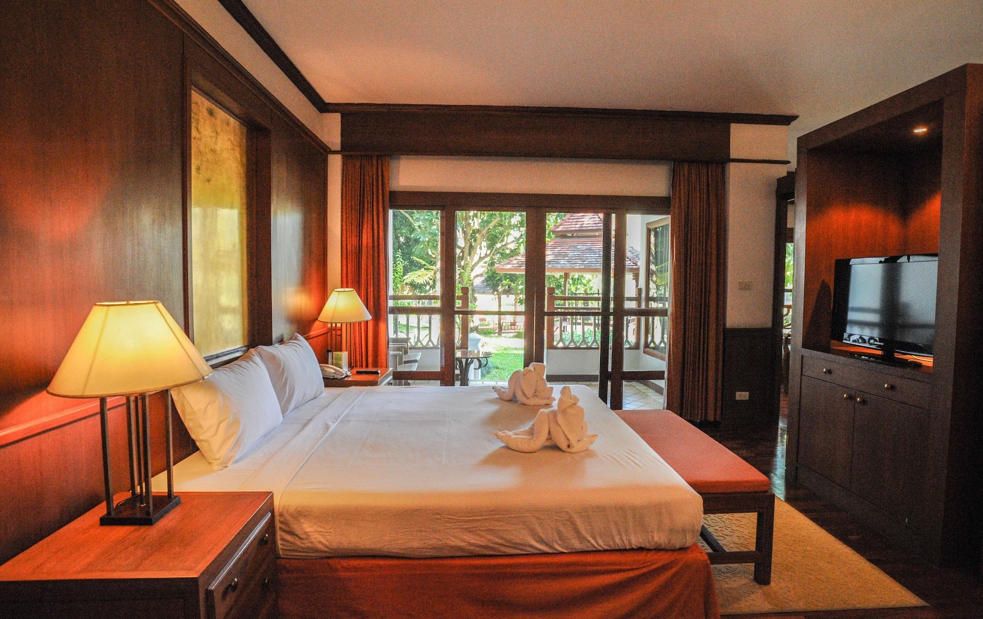 Ban Pong  Suan Bua Hotel & Resort מראה חיצוני תמונה