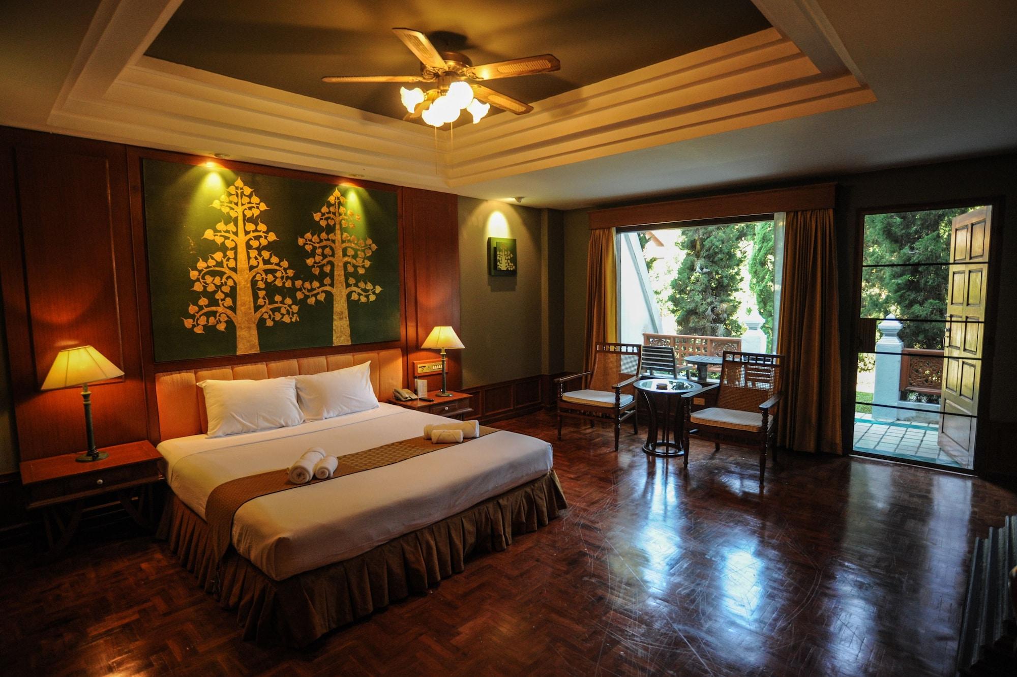 Ban Pong  Suan Bua Hotel & Resort מראה חיצוני תמונה