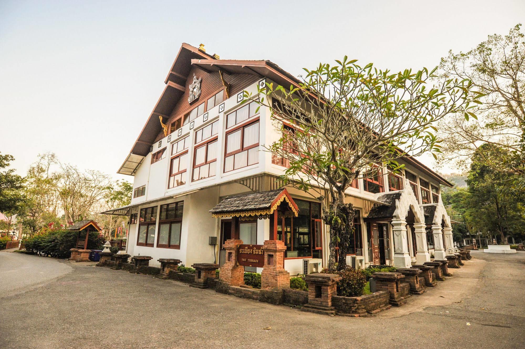 Ban Pong  Suan Bua Hotel & Resort מראה חיצוני תמונה